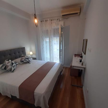 Σπιτι Ιδανικο Για 4 Ατομα Στον Αγ. Νικολαο Αττικησ Apartamento Atenas Exterior foto